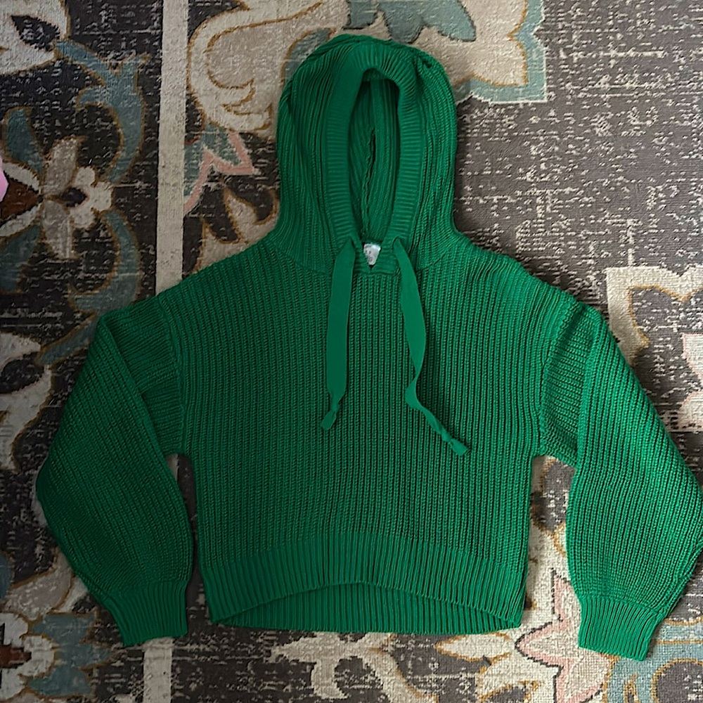 Knit sweater with hood